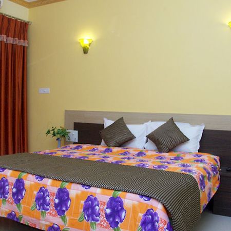 Rbr Suites Calangute Exteriér fotografie