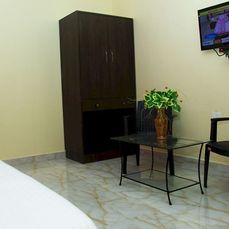 Rbr Suites Calangute Exteriér fotografie