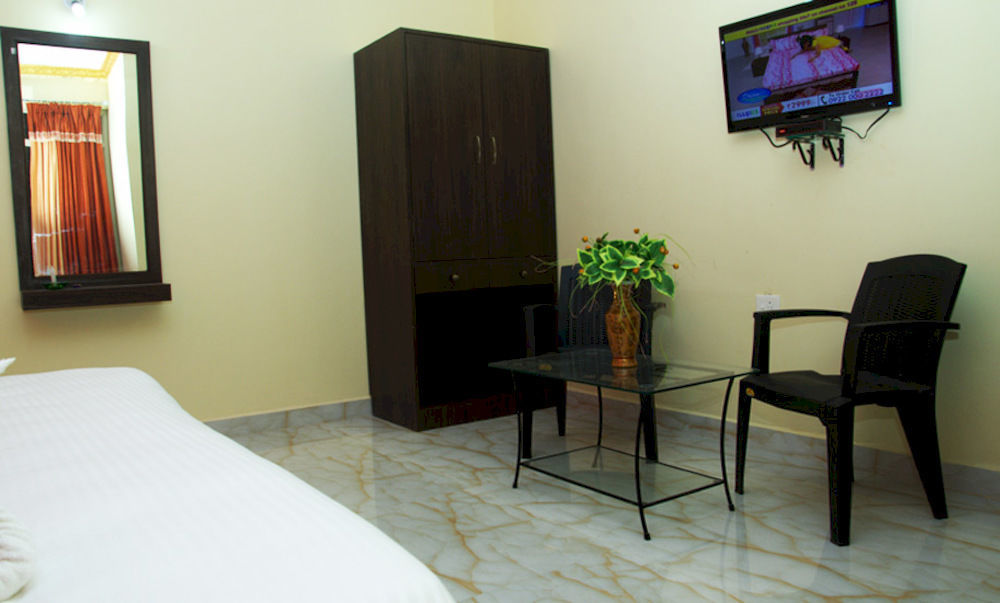 Rbr Suites Calangute Exteriér fotografie