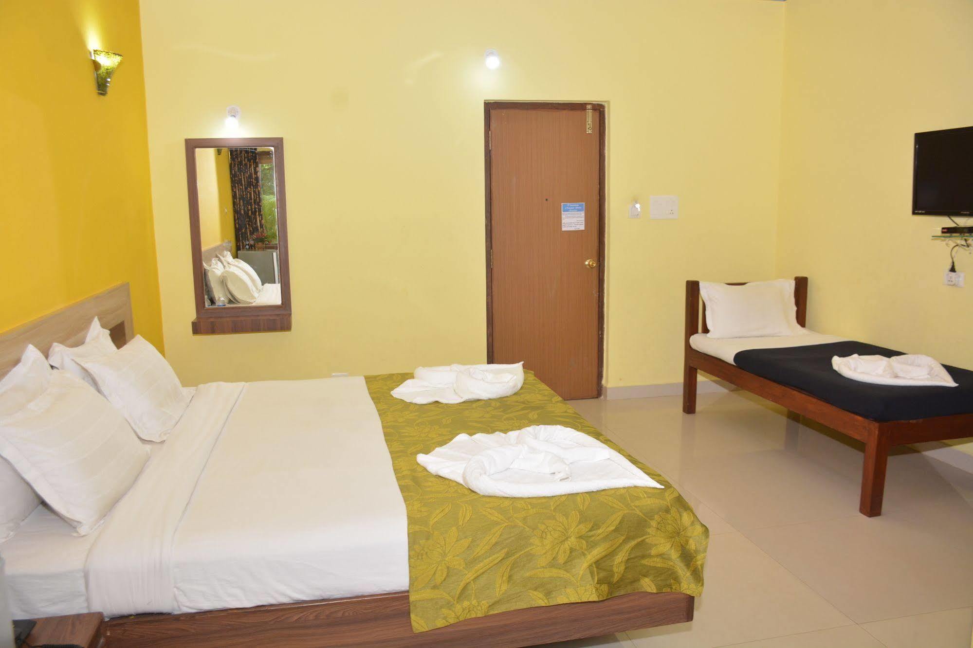 Rbr Suites Calangute Exteriér fotografie