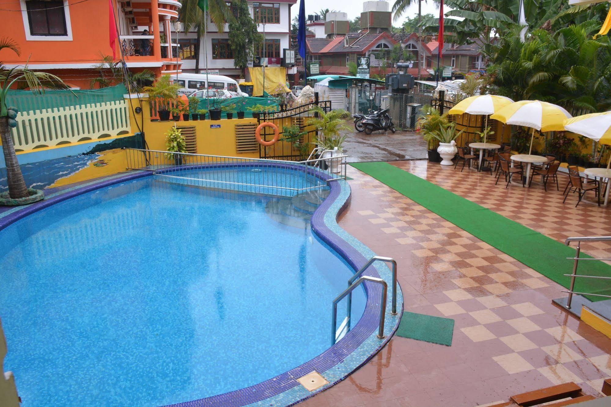Rbr Suites Calangute Exteriér fotografie