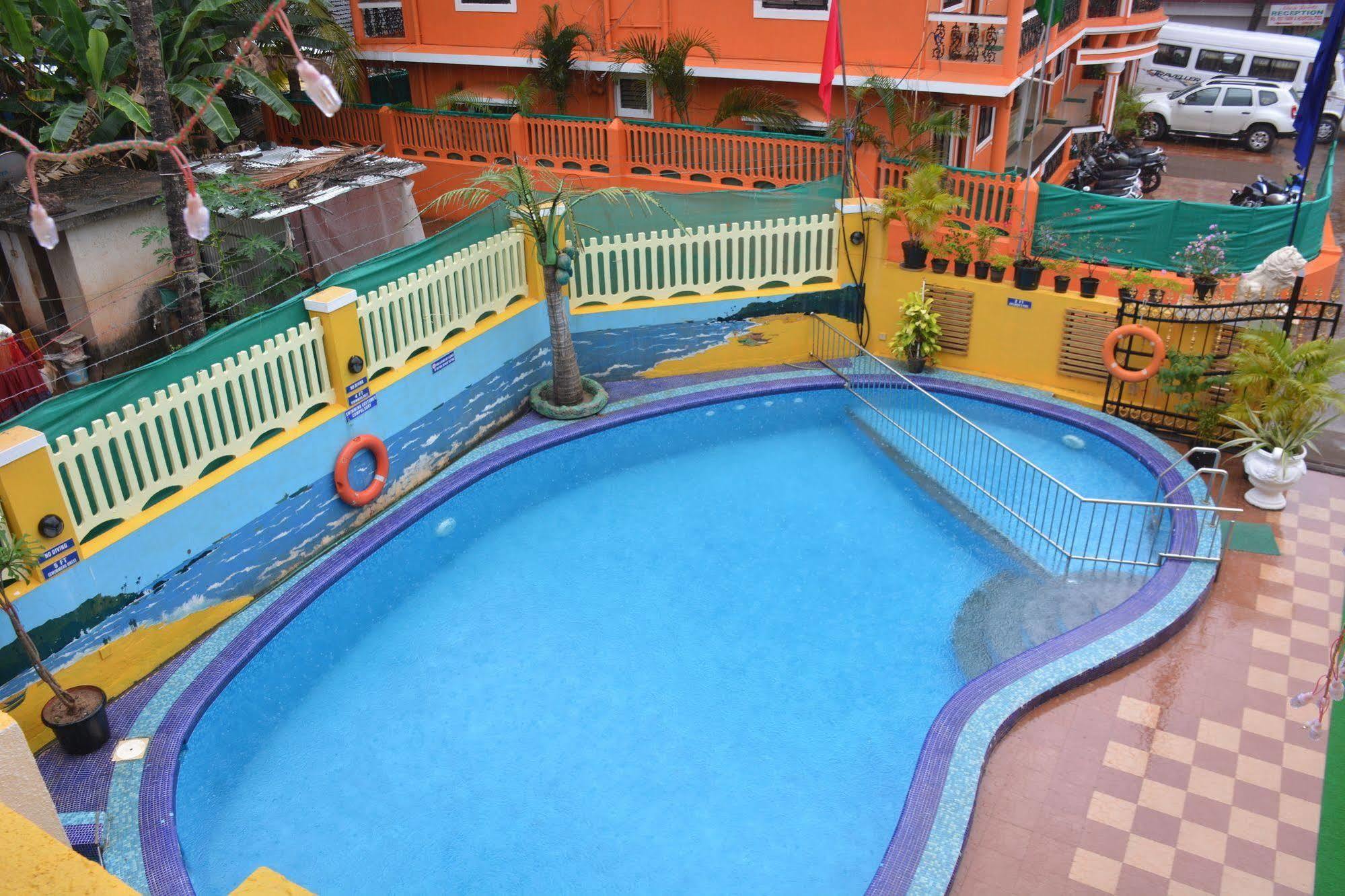 Rbr Suites Calangute Exteriér fotografie