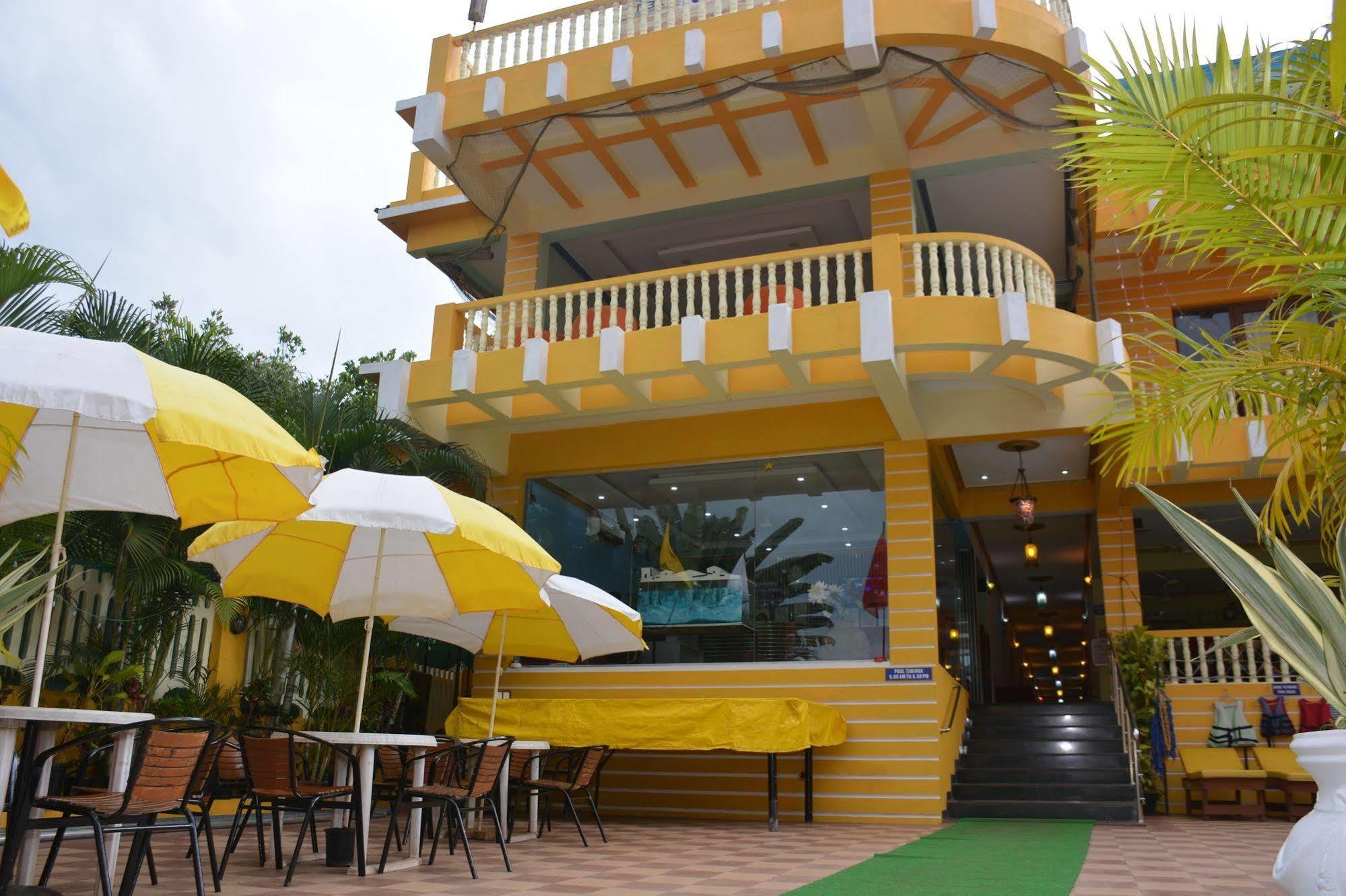 Rbr Suites Calangute Exteriér fotografie